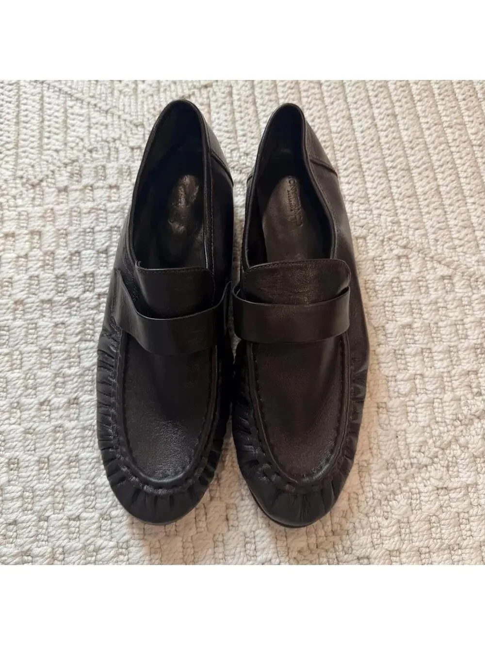 Tony Bianco size retail